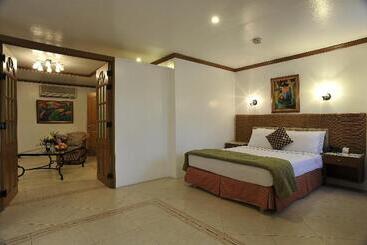 Szálloda The Golden Pine