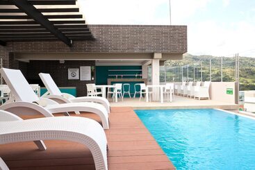 هتل Holiday Inn Express Yopal, An Ihg