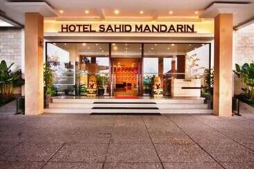 Parkside Mandarin Hotel Pekalongan