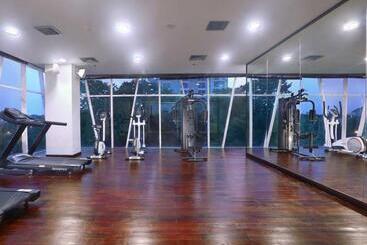 Quest Hotel Darmo   Surabaya By Aston