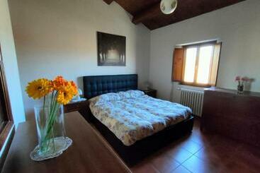 بنسيون Room In Bb  Bed Breakfast In Vino Veritas