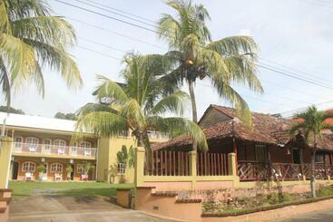 בית מלון כפרי Royal Chateau