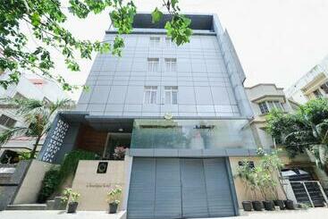 Tetrad Hotels   International Airport Road Hebbal