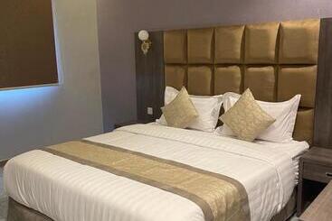 فندق روش بلس