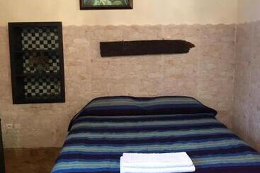 تختخواب و صبحانه Riad Dar Nouar