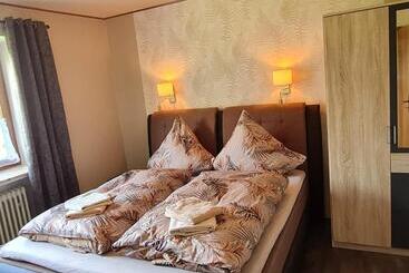 アパートホテル Gasthaus Paula