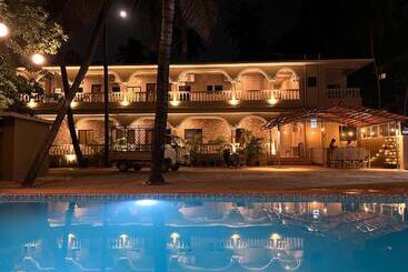 هتل Rosa Bella Resort Tbv