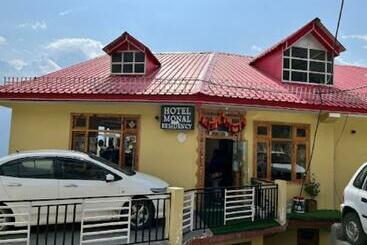 민박 Monal Residency By Stayapart