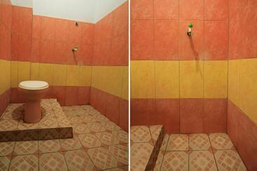 فندق Oyo 91855 Big Kendari