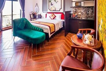 Ruby Hotel Vĩnh Long