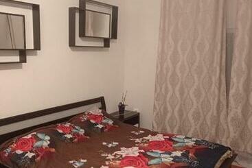 مبيت وإفطار Apartament