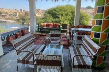 مبيت وإفطار Sehel Nubian Guest House