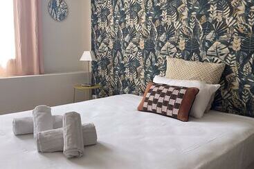 Отель Clair De Lune