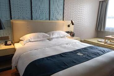 Echarm Hotel Foshan Guangfo Road Jiaokou Metro Station