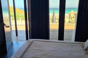 هاستل Neboa De Doniños