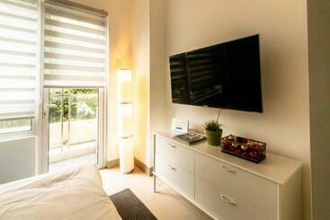 צימר The Eight Seventeen Place