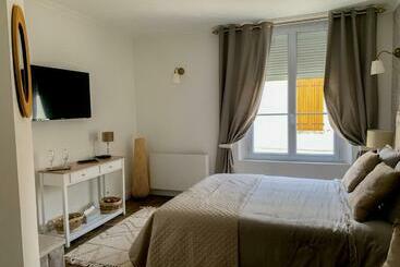 פנסיון Fontevraud Les Chambres