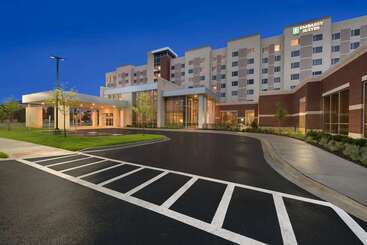 فندق Embassy Suites By Hilton Chicago Naperville