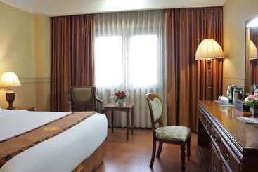 هتل Grand Victoria