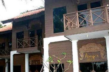 Отель Nuansa Bali Anyer