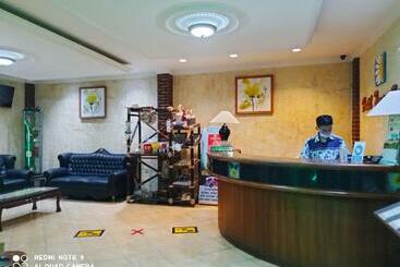 Taman Sari Hotel Dan Resort