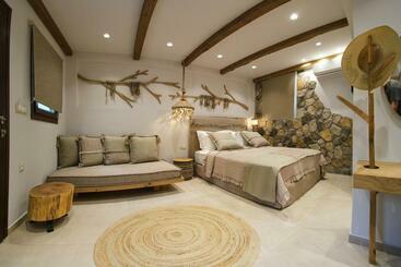 ホテル Esperides Parga Studios