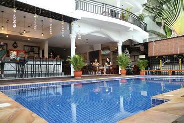 Bliss & Beats Hostel