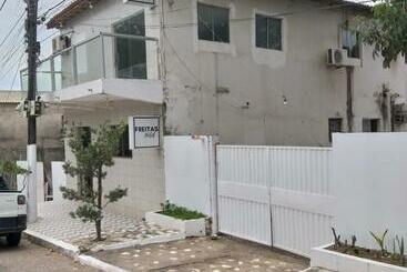 هتل کپسول Freitas