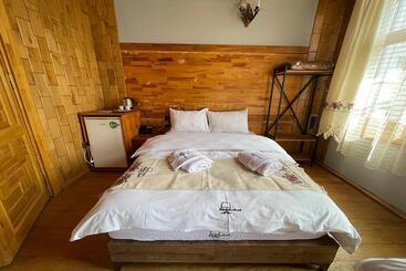 Osmanlı Paşa Otel  Konaklama