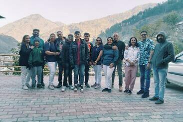 بنسيون Rai Kuteer And Cottages