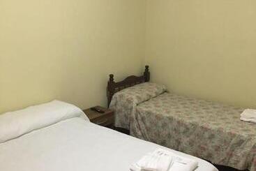 هاستل Hosteria San Martin