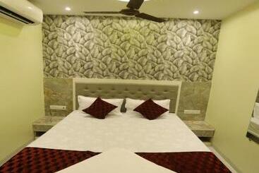 酒店 Sai Siddhi Inn   Midc Industrial Area, Mahape Navi Mumbai