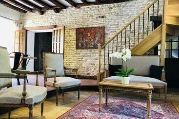 膳宿费 Maison Céleste