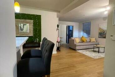 公寓式酒店  2br Self Check In