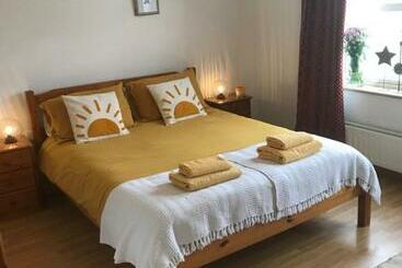 ベッドアンドブレックファースト Heather Mountain Bed&breakfast