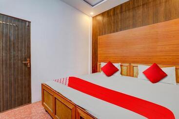 A5 Hotel And Dormitory