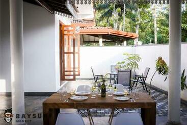 פנסיון Bay Surf Monkey