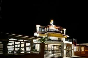 בית מלון כפרי Mimani