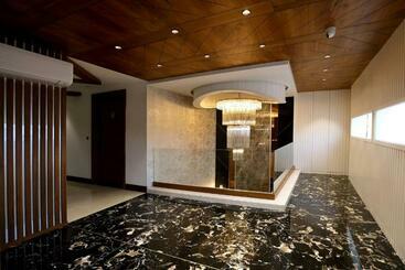 בית מלון כפרי Royal Lalit Grand