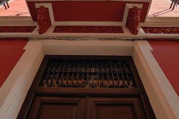 پانسیون Casa Vestali