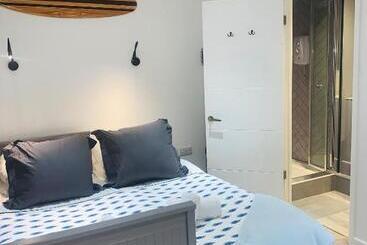 פנסיון Trig Private Studio, Courtyard, Walk To Fistral