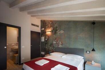 호스텔 Monte Isola   Decio Rooms