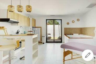 مبيت وإفطار L Olympe Des Sens