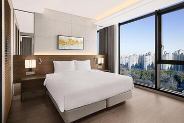 酒店 Four Points By Sheraton Suwon
