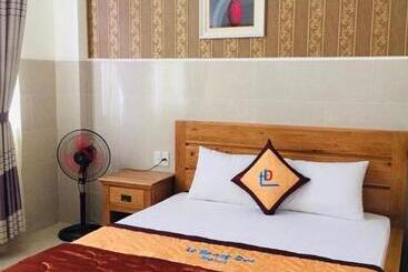 هتل Khách Sạn Lê Hoàng đạt