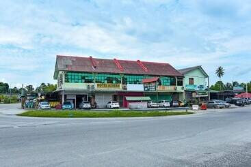 Szálloda Oyo 90639  Azimah