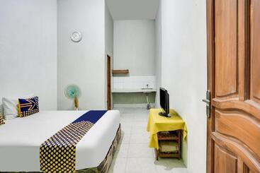 Hotel Spot On 91747 Gamping Homestay Syariah