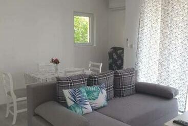 شقة فندقية Cavleski Rooms