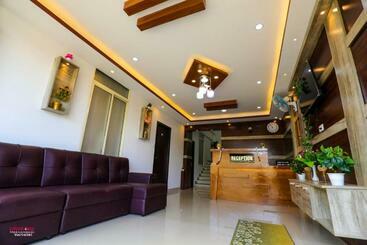 住宿加早餐  Karapuzha Residency