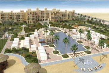 Al Qasr Hotel & Resort